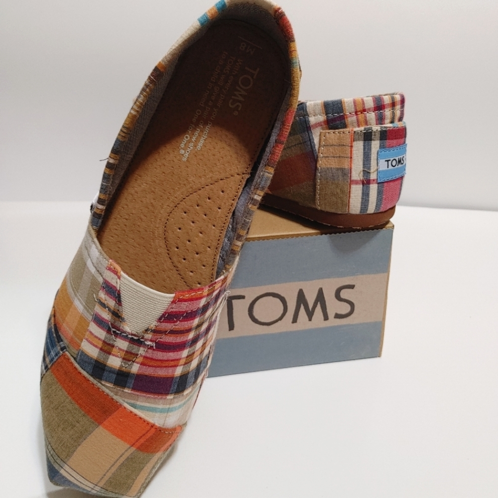 🆕 TOMS Plaid Men's Classics